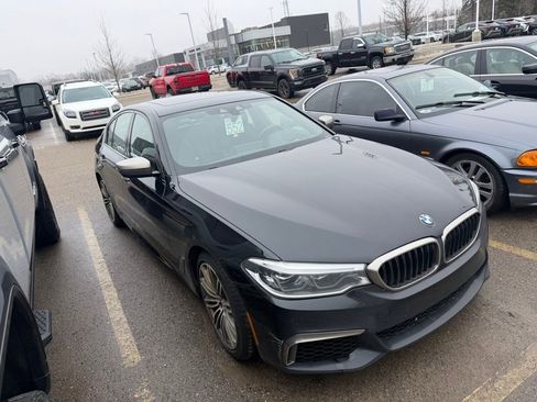 Used 2018 BMW M550i xDrive image 3