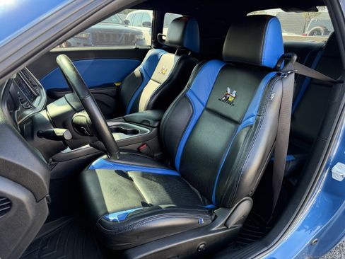 Used 2022 Dodge Challenger R/T Scat Pack RWD image 12
