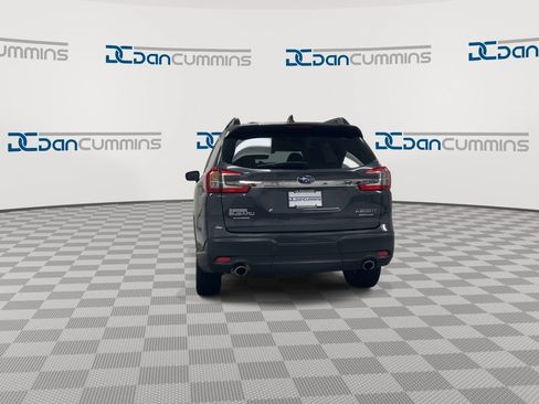 Used 2023 Subaru Ascent Limited AWD/4WD image 7