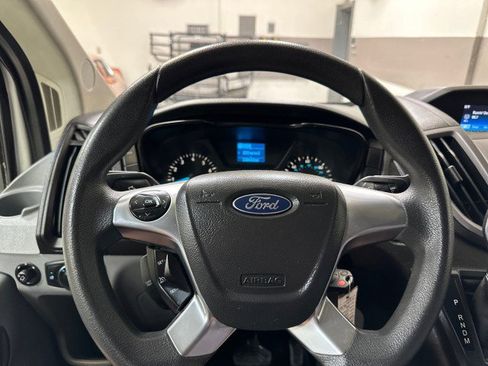 Used 2017 Ford Transit 350 XLT image 27