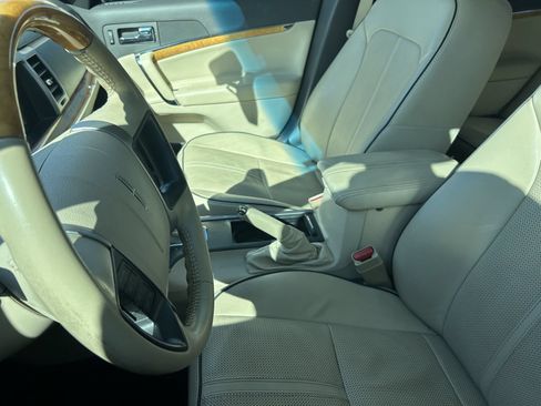 Used 2012 Lincoln MKZ FWD image 14