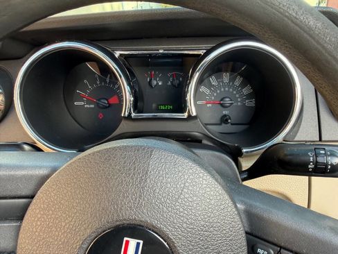 Used 2007 Ford Mustang Premium image 24