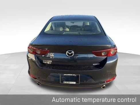 Used 2021 MAZDA MAZDA3 s image 12