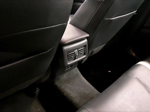 Certified 2025 Toyota Camry SE image 27