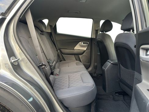 Used 2018 Kia Niro LX image 17