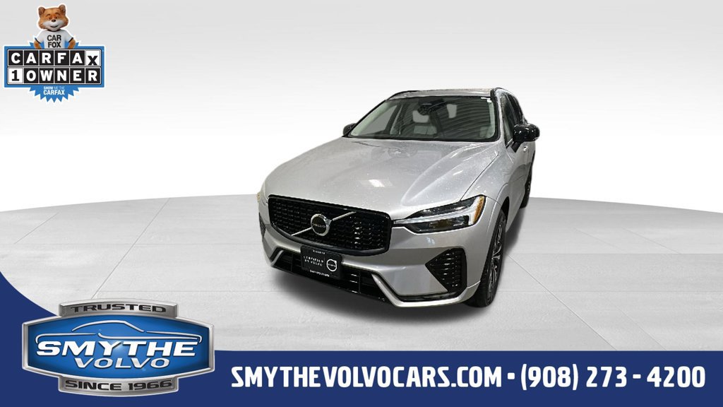 Certified 2025 Volvo XC60 B5 Core AWD/4WD image 1