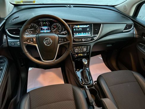 Used 2020 Buick Encore Preferred AWD/4WD image 23