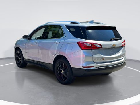 Used 2021 Chevrolet Equinox Premier AWD/4WD image 6
