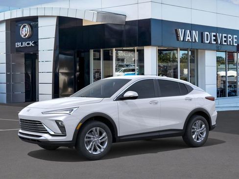 New 2026 Buick Envista Preferred image 2