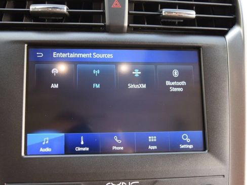 Used 2020 Ford Fusion SE FWD image 66