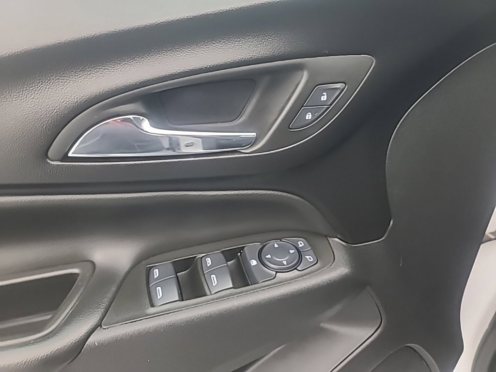 Used 2024 Chevrolet Equinox LT AWD/4WD image 21