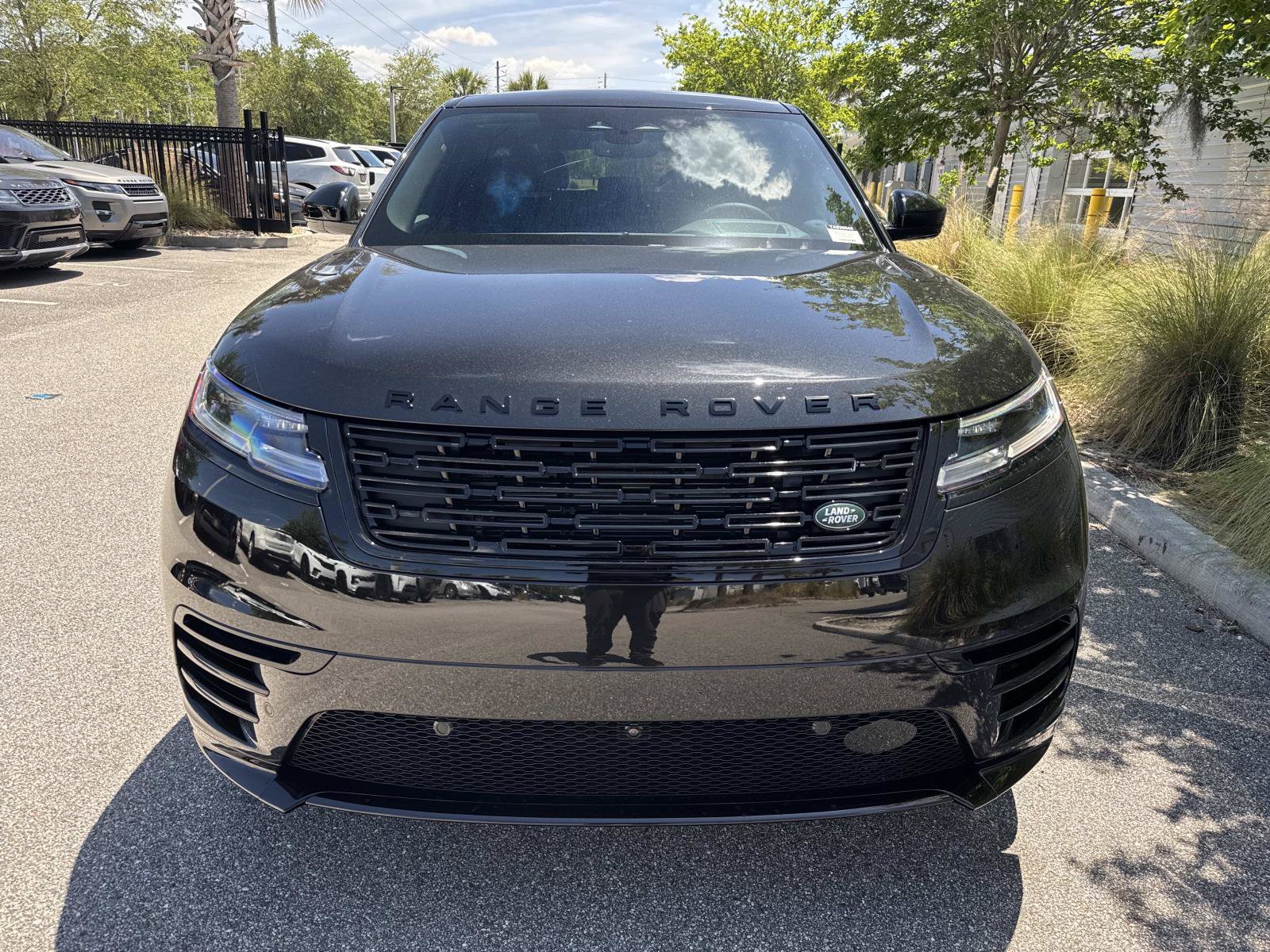 Used 2026 Land Rover Range Rover Velar Dynamic SE AWD/4WD image 8