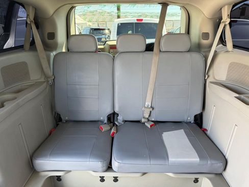 Used 2014 Dodge Grand Caravan SE w/ Quick Order Package 29E SE FWD image 49