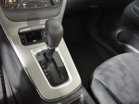 Used 2013 Nissan Sentra SV image 19