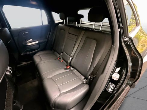 Used 2025 Mercedes-Benz GLA 250 image 20