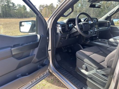 Used 2022 Ford F150 XL w/ STX Appearance Package image 11