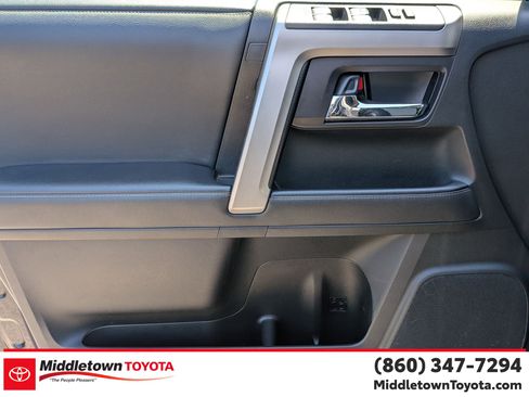 Certified 2024 Toyota 4Runner SR5 AWD/4WD image 10