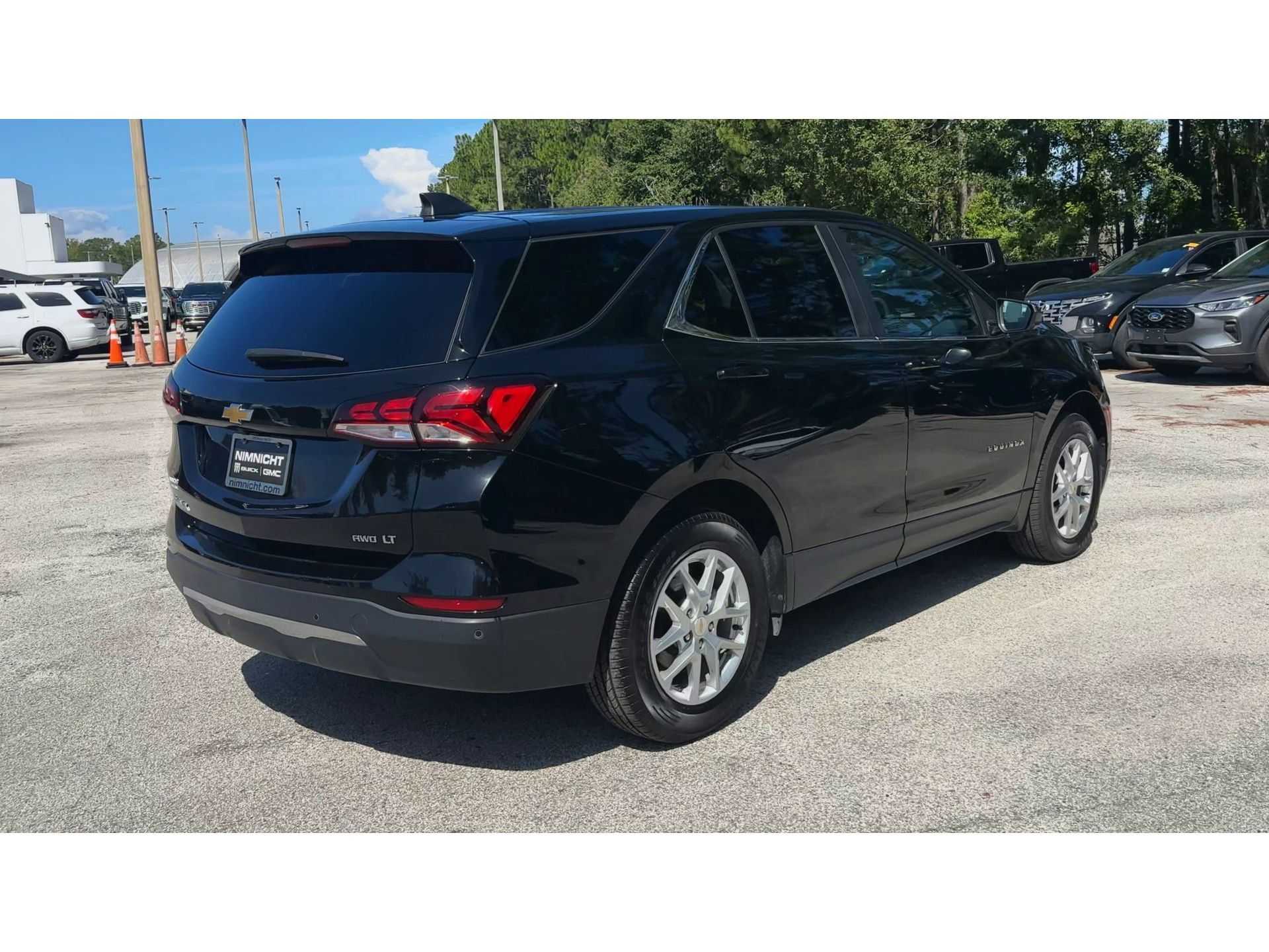 Certified 2024 Chevrolet Equinox LT AWD/4WD image 8