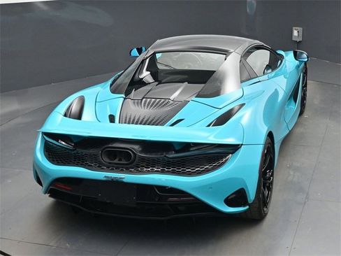 Used 2024 McLaren 750S Spider image 24