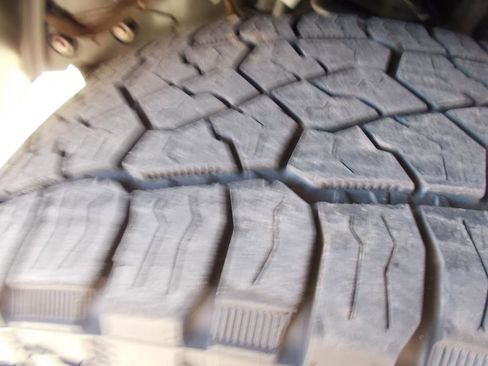 Used 2022 RAM 2500 Laramie image 32