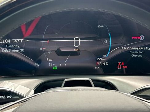 New 2026 Cadillac Vistiq Platinum image 25