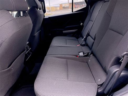 Used 2025 Toyota 4Runner SR5 image 21