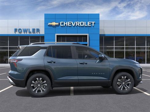 New 2026 Chevrolet Equinox LT image 5