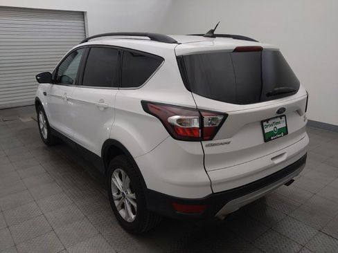 Used 2018 Ford Escape SE w/ SE Sync 3 Package FWD image 5