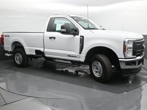 New 2026 Ford F250 XL AWD/4WD image 26