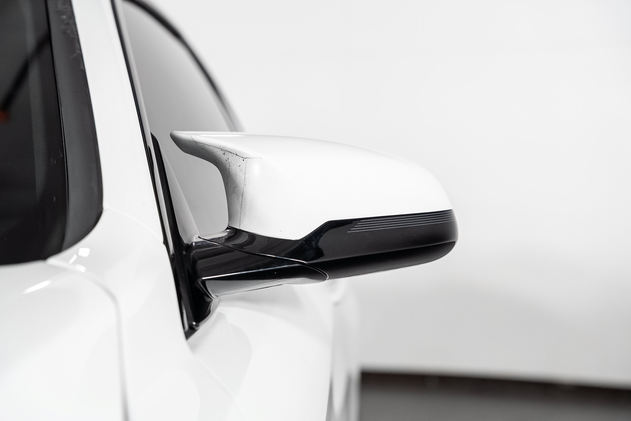 Used 2020 BMW M4 Coupe RWD image 11