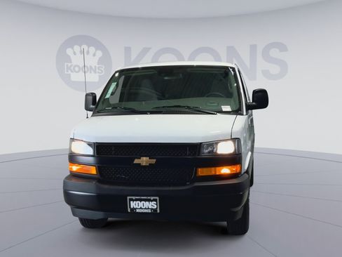 New 2026 Chevrolet Express 2500 image 4