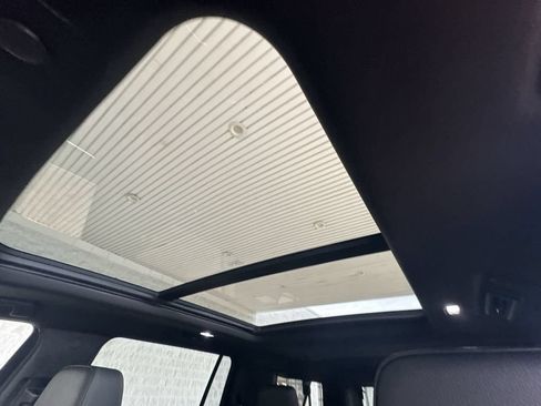 Certified 2024 GMC Yukon XL Denali AWD/4WD image 19