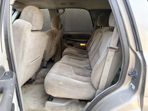 Used 2003 Chevrolet Tahoe LS image 11
