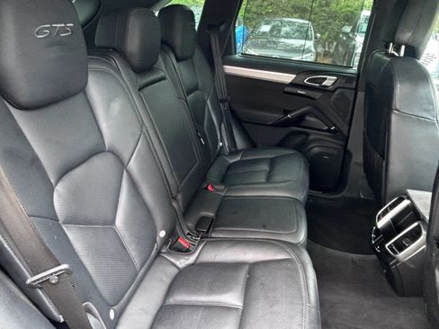 Used 2016 Porsche Cayenne GTS AWD/4WD image 12