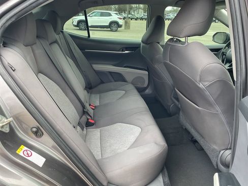 Used 2019 Toyota Camry LE image 26