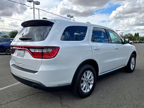 Certified 2021 Dodge Durango SXT image 4