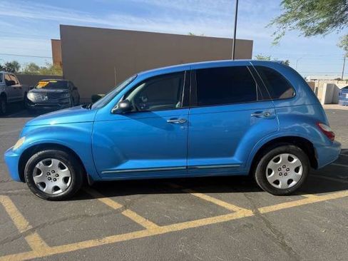 Used 2009 Chrysler PT Cruiser FWD image 6