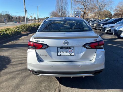 New 2025 Nissan Versa SR w/ Trunk Package image 6