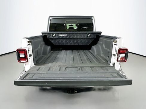 Used 2022 Jeep Gladiator Rubicon w/ LED Lighting Group AWD/4WD image 37