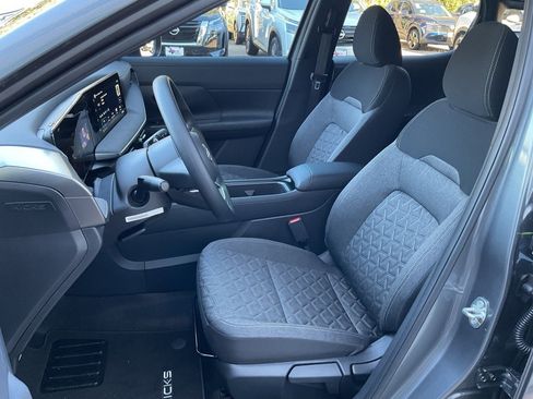 New 2026 Nissan Kicks SV w/ SV Premium Package image 11