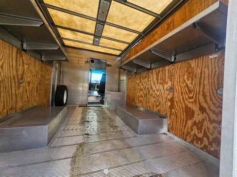 Used 2014 Ford E-350 and Econoline 350 Super Duty w/ A/C Prep Package image 9