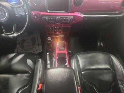 Used 2021 Jeep Wrangler Unlimited Sport image 11