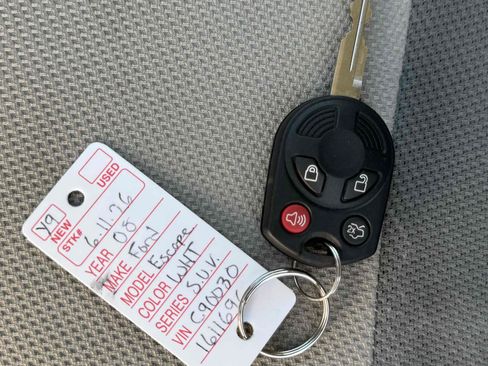 Used 2008 Ford Escape 2WD Hybrid image 88