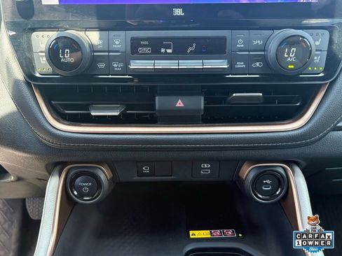 Certified 2024 Toyota Grand Highlander AWD Hybrid image 22