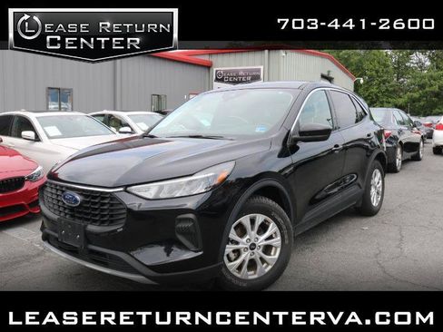 Used 2024 Ford Escape Active FWD image 1