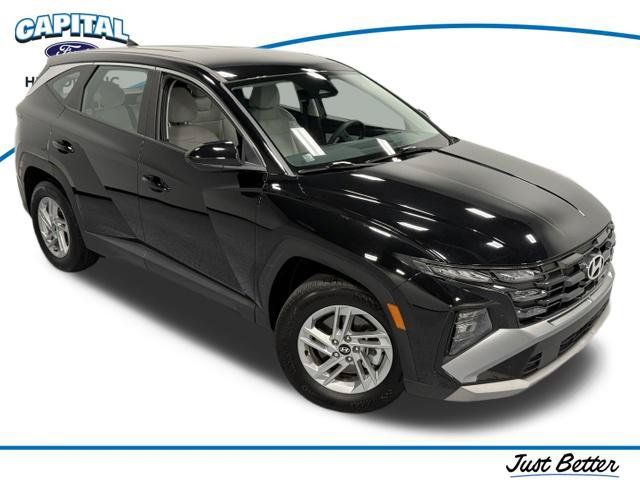 Used 2025 Hyundai Tucson SE FWD image 31