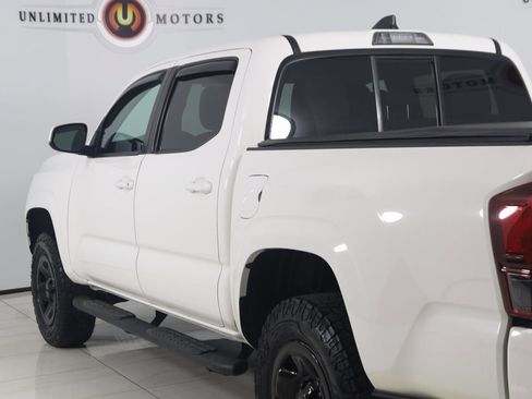 Used 2022 Toyota Tacoma SR image 29