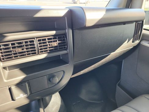 New 2025 Chevrolet Express 2500 w/ Driver Convenience Package image 27