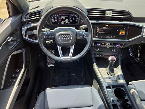 Used 2024 Audi Q3 2.0T Premium Plus w/ Premium Plus Package AWD/4WD image 12