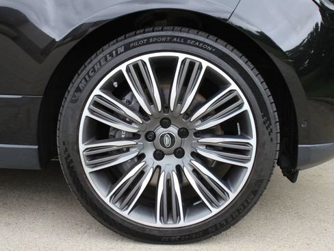 Used 2019 Land Rover Range Rover Supercharged AWD/4WD image 40